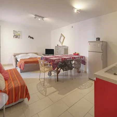 Frgk Suquet Old Port Spacious 2br N6 Apartment Cannes