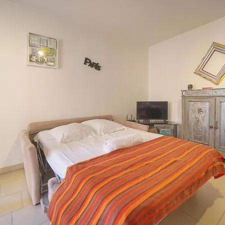 Frgk - Suquet - Port De 2 Bdr - N7 Cannes