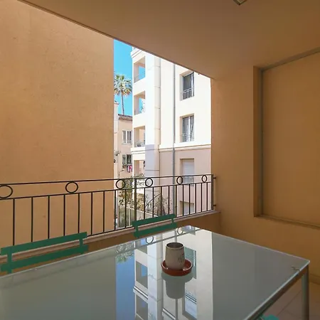 Frgk - Suquet - Port De 2 Bdr - N7 Cannes